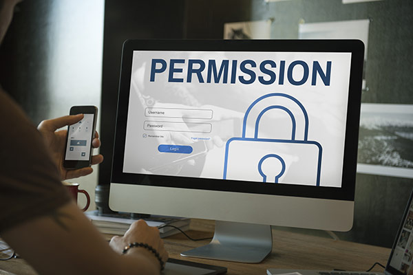 Managing User Permissions in Contract Management Software